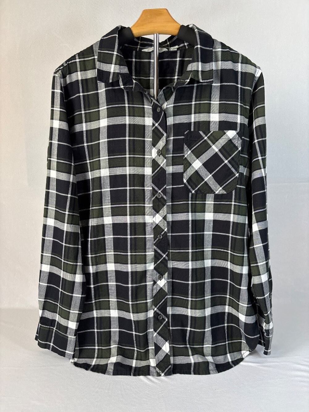 Athleta Plaid Flannel Shirt Black Green White Size L Button-Down Top